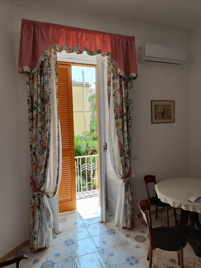 The House Of The Sunbeam Apartman Nápoly Kültér fotó